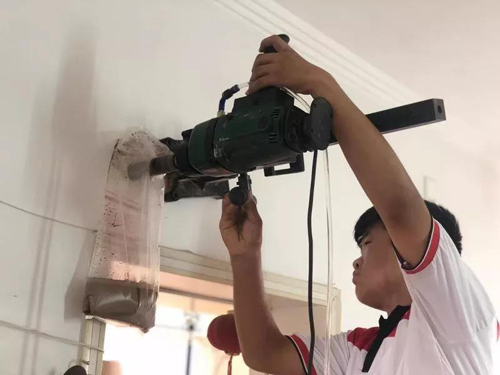 分期付款、簡(jiǎn)化手續(xù)、交叉施工…… 老舊小區(qū)供熱改造搭上“順風(fēng)車”